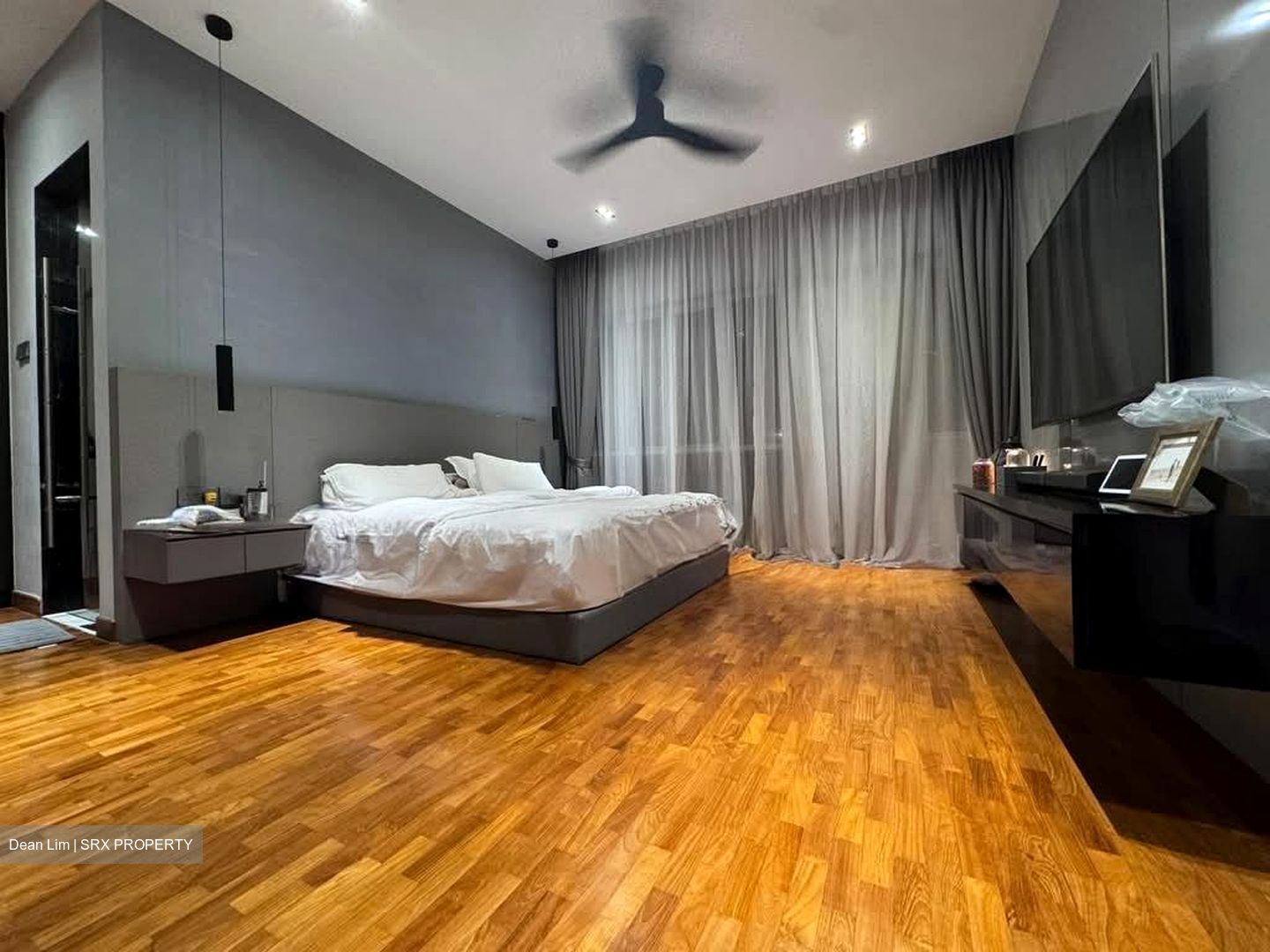 Mimosa Terrace (D28), Terrace #538958771